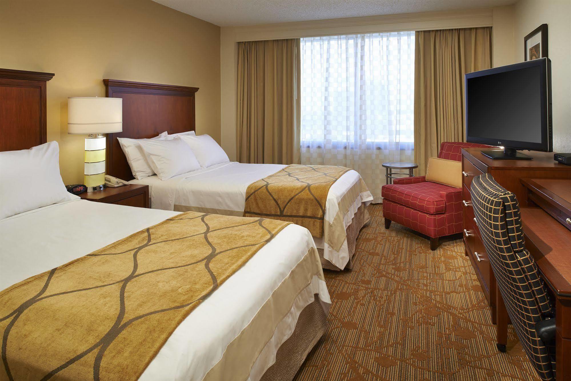 Marriott Columbia Hotel Bagian luar foto